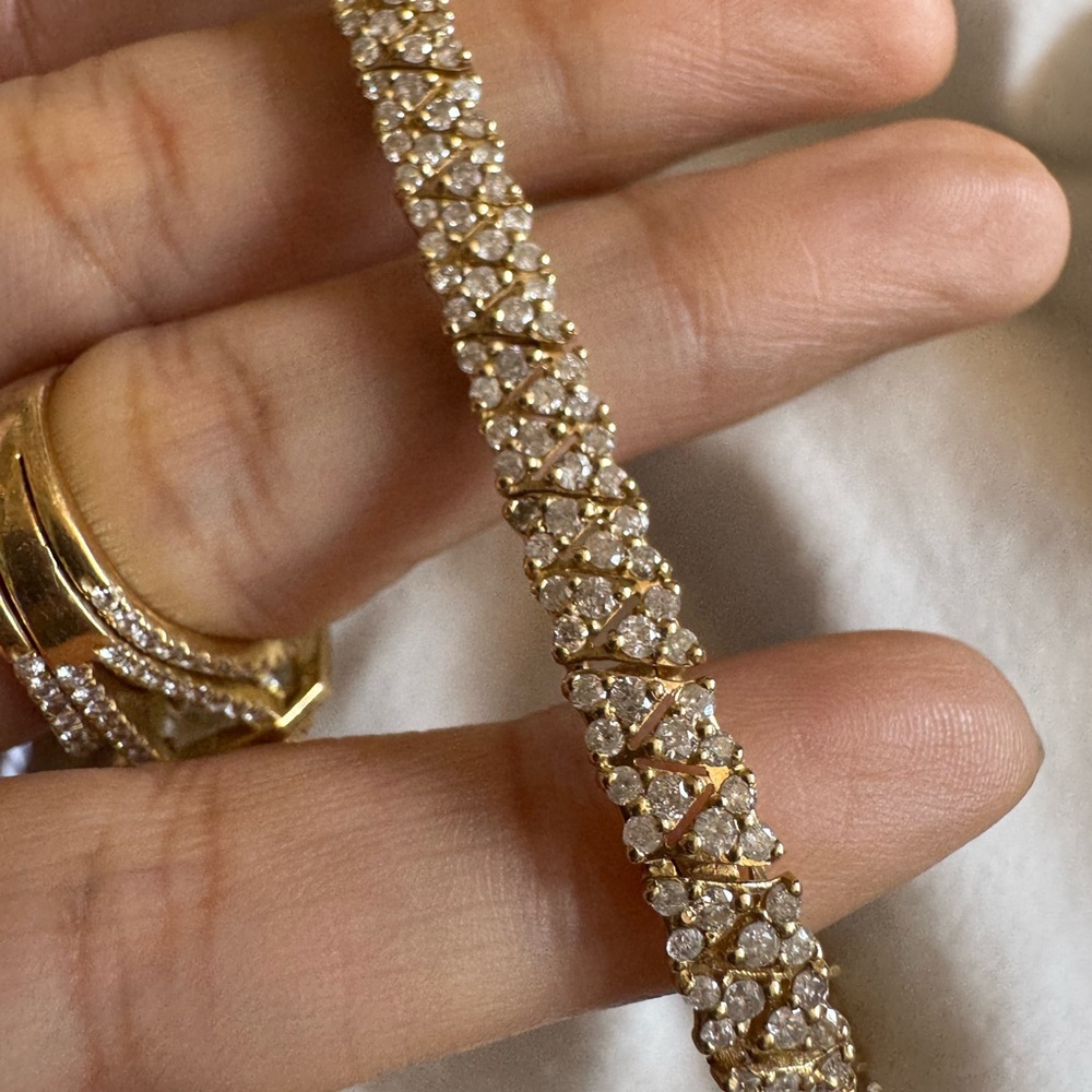 Elegant 6.5 CT Natural Diamonds Bracelet 14K Yellow Gold 7” Length - Picture 13 of 15